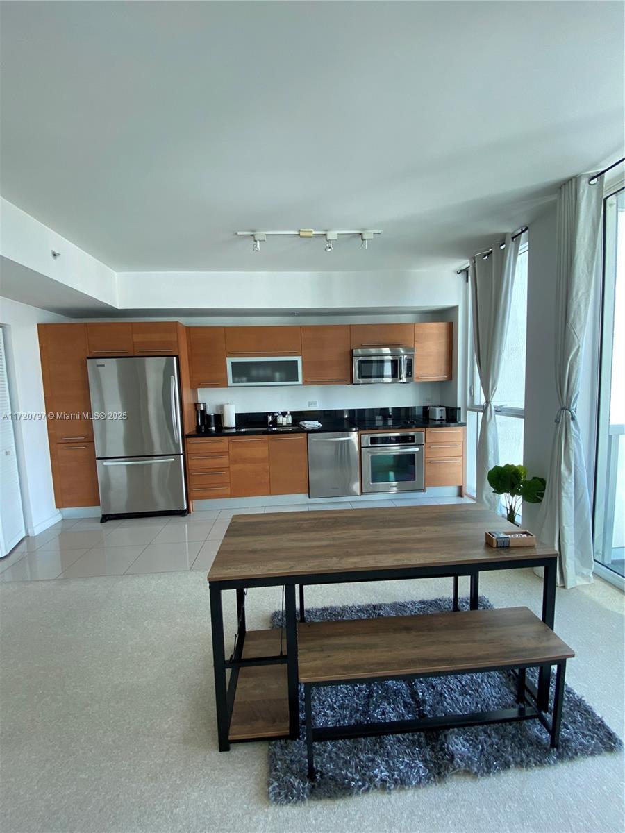 244 Biscayne Blvd #3205, Miami FL 33132