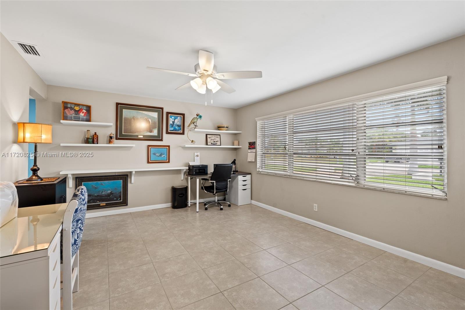 Residential, Cape Coral, Florida image 18