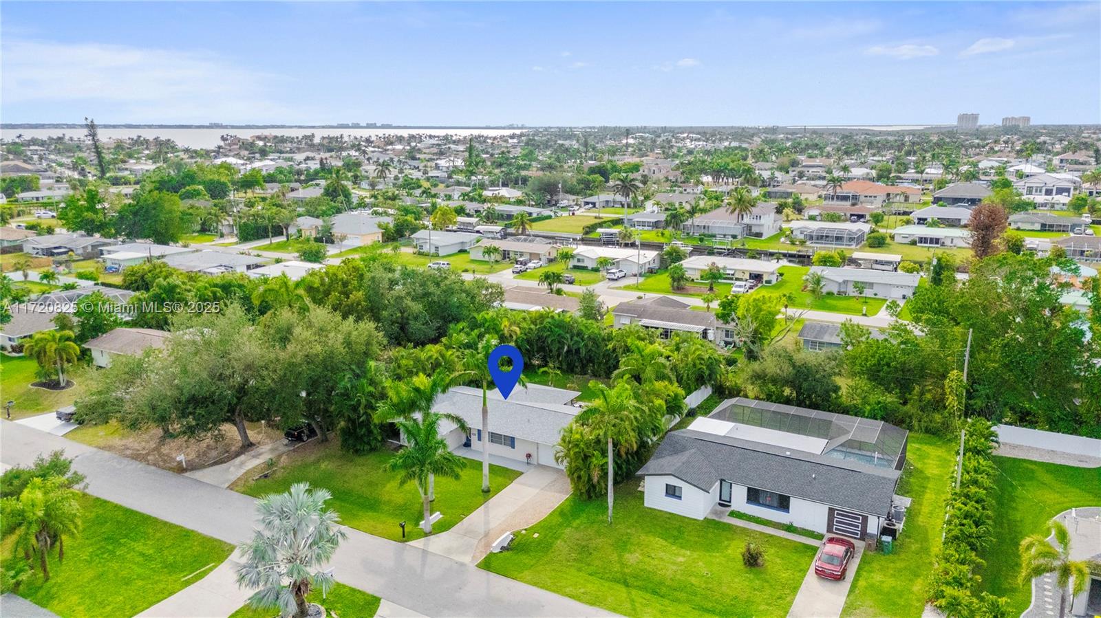 Residential, Cape Coral, Florida image 36