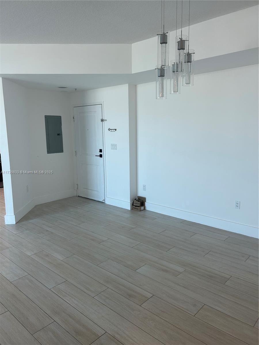7910 Harbor Island Dr #408, North Bay Village FL 33141