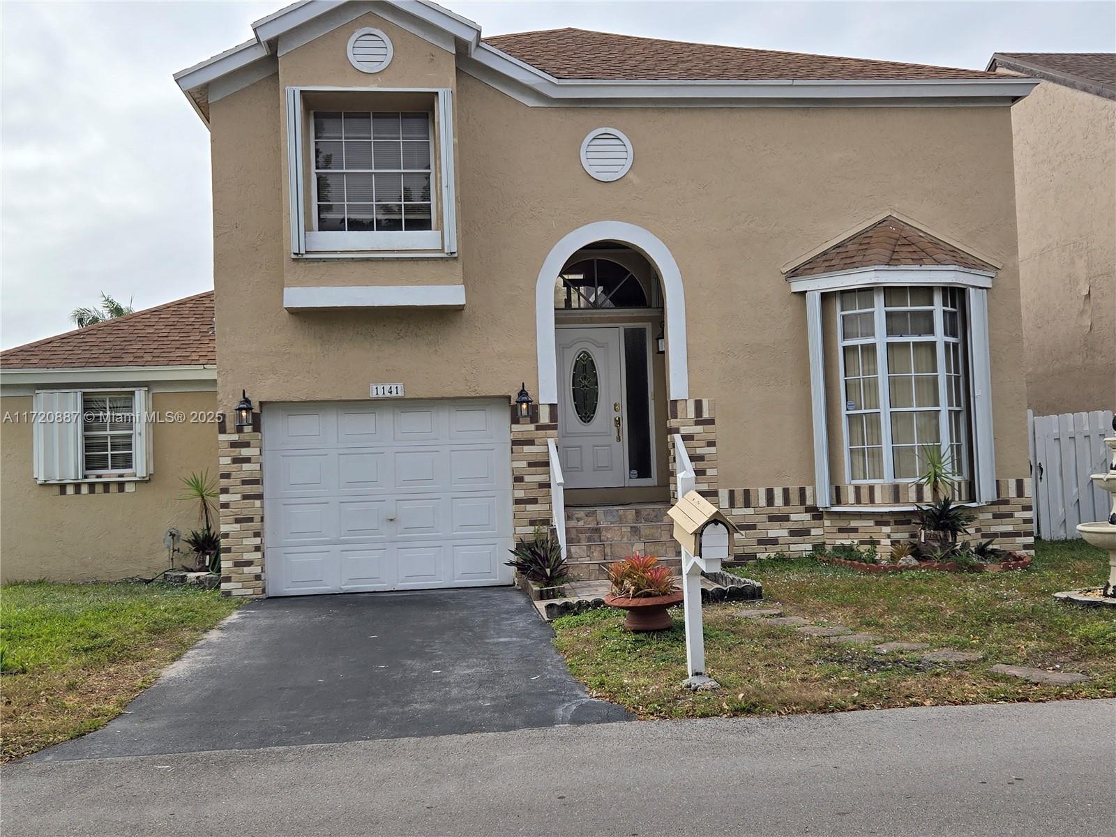 1141 SW 109th Way, Davie, Florida image 1