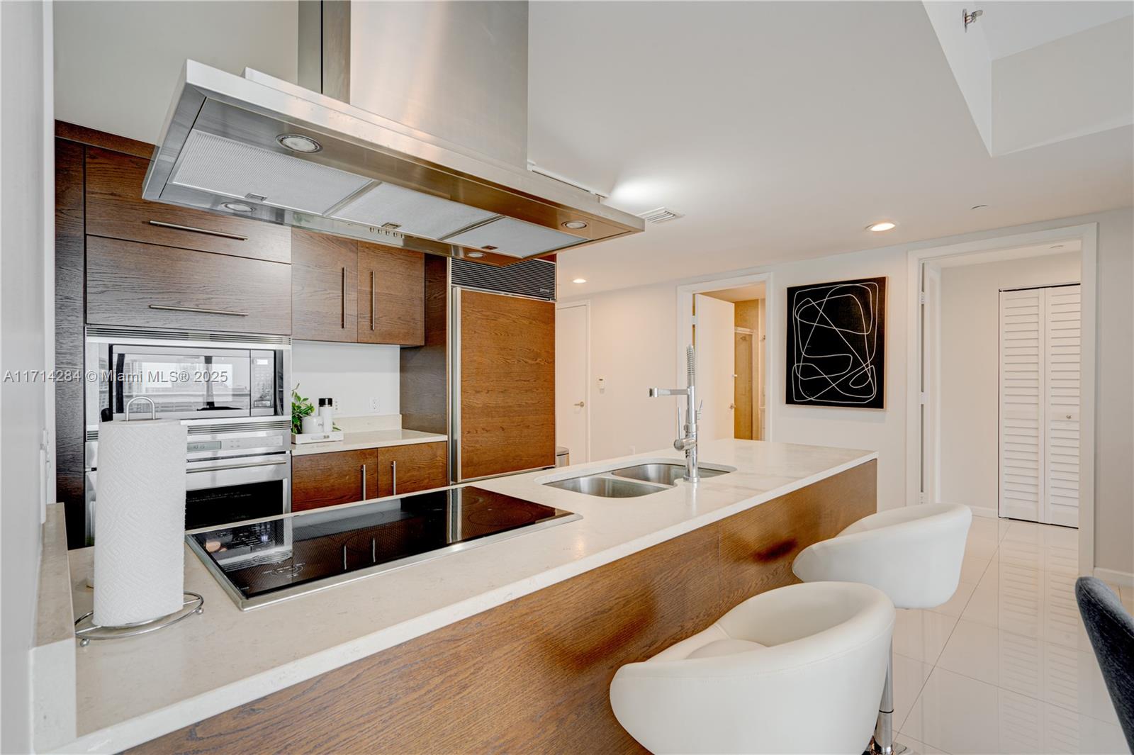 495 Brickell Ave #3611, Miami FL 33131
