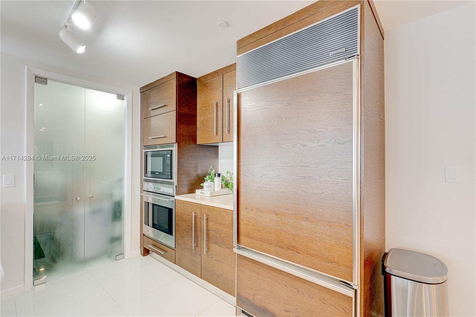 495 Brickell Ave #3611, Miami FL 33131