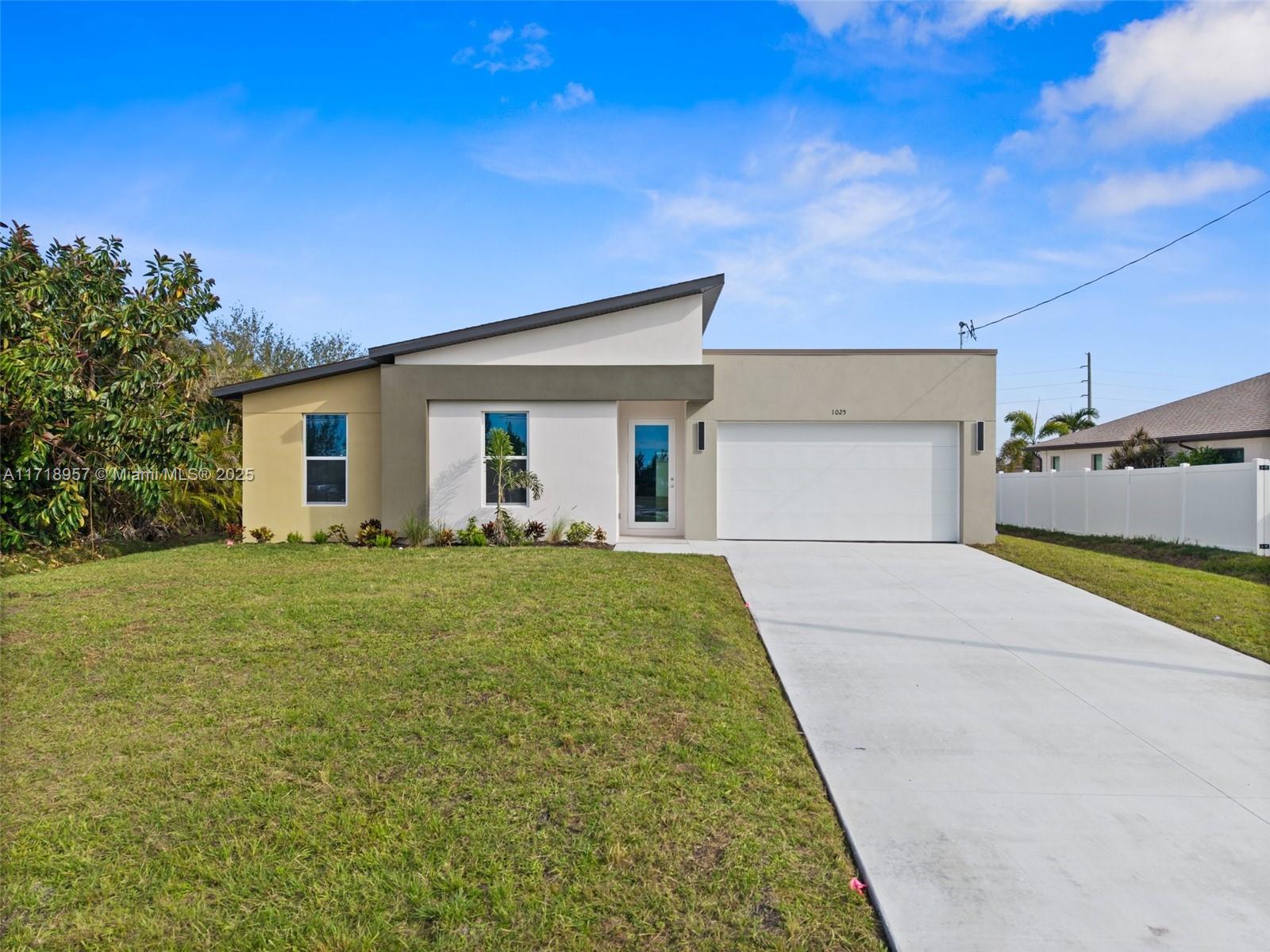 1025 NW 25th Ave, Cape Coral, Florida image 1