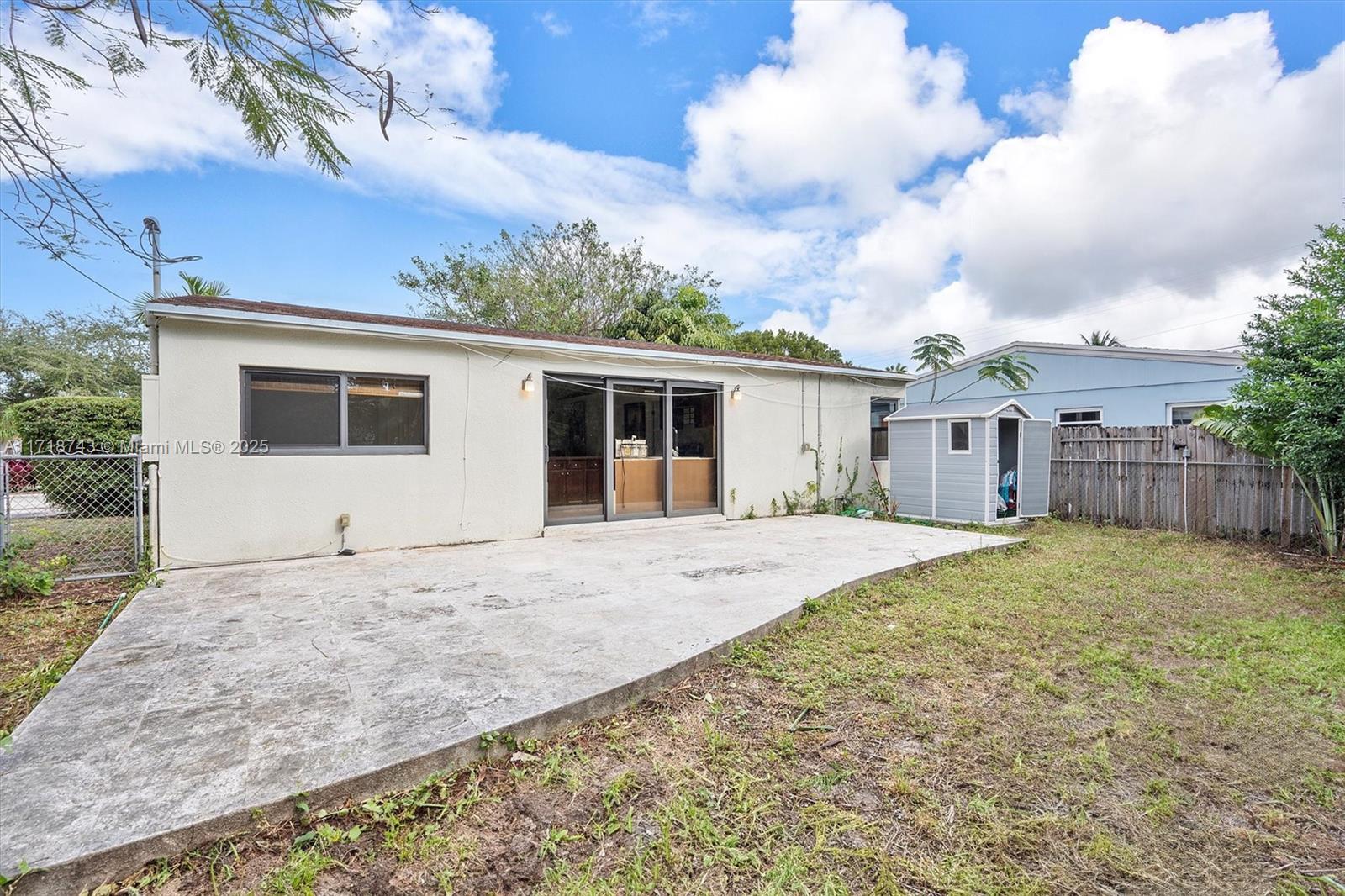 100 NE 51st St, Oakland Park, Florida image 20