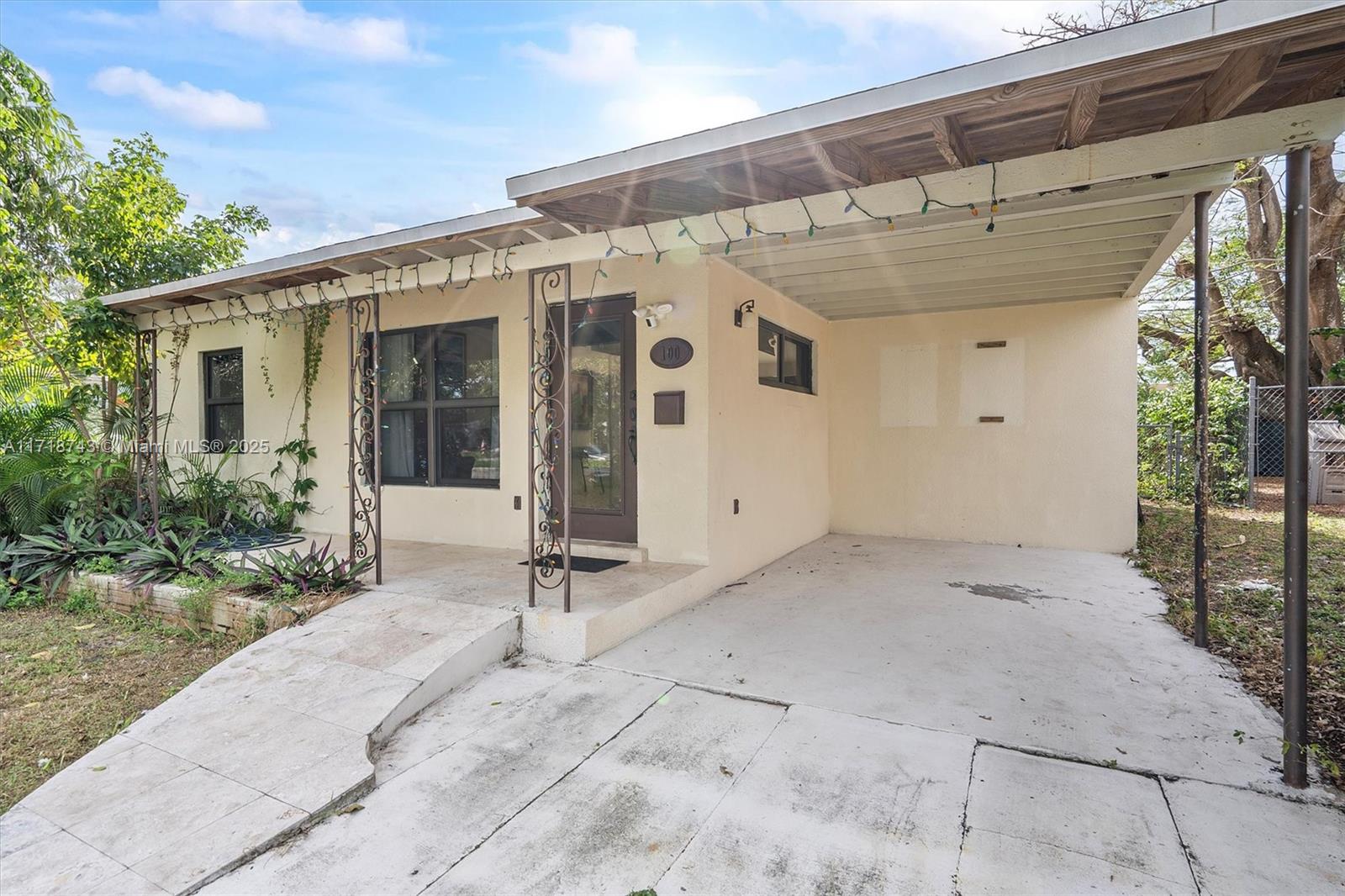 100 NE 51st St, Oakland Park, Florida image 23