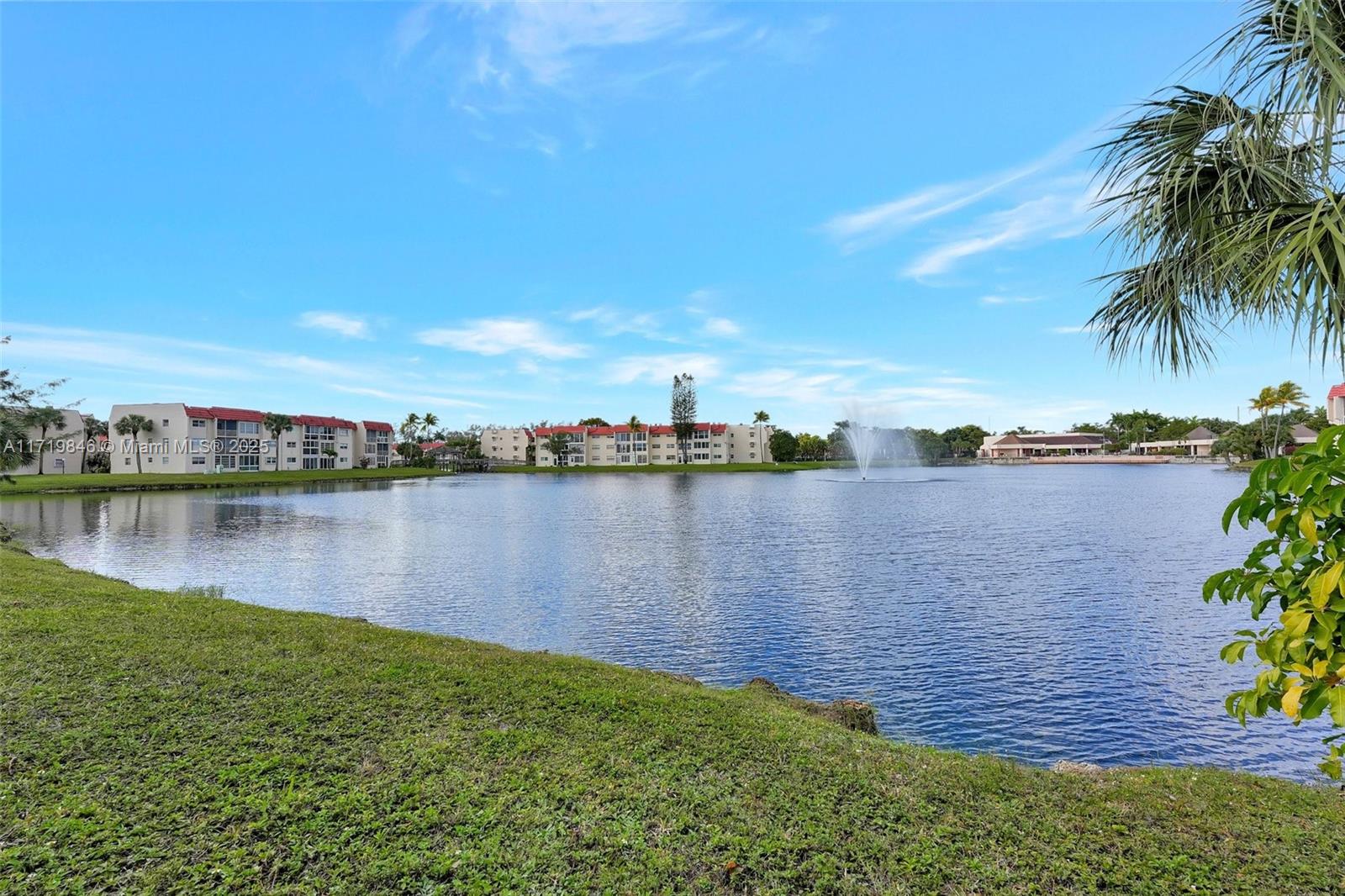 2931 E Sunrise Lakes Dr #202, Sunrise, Florida image 21