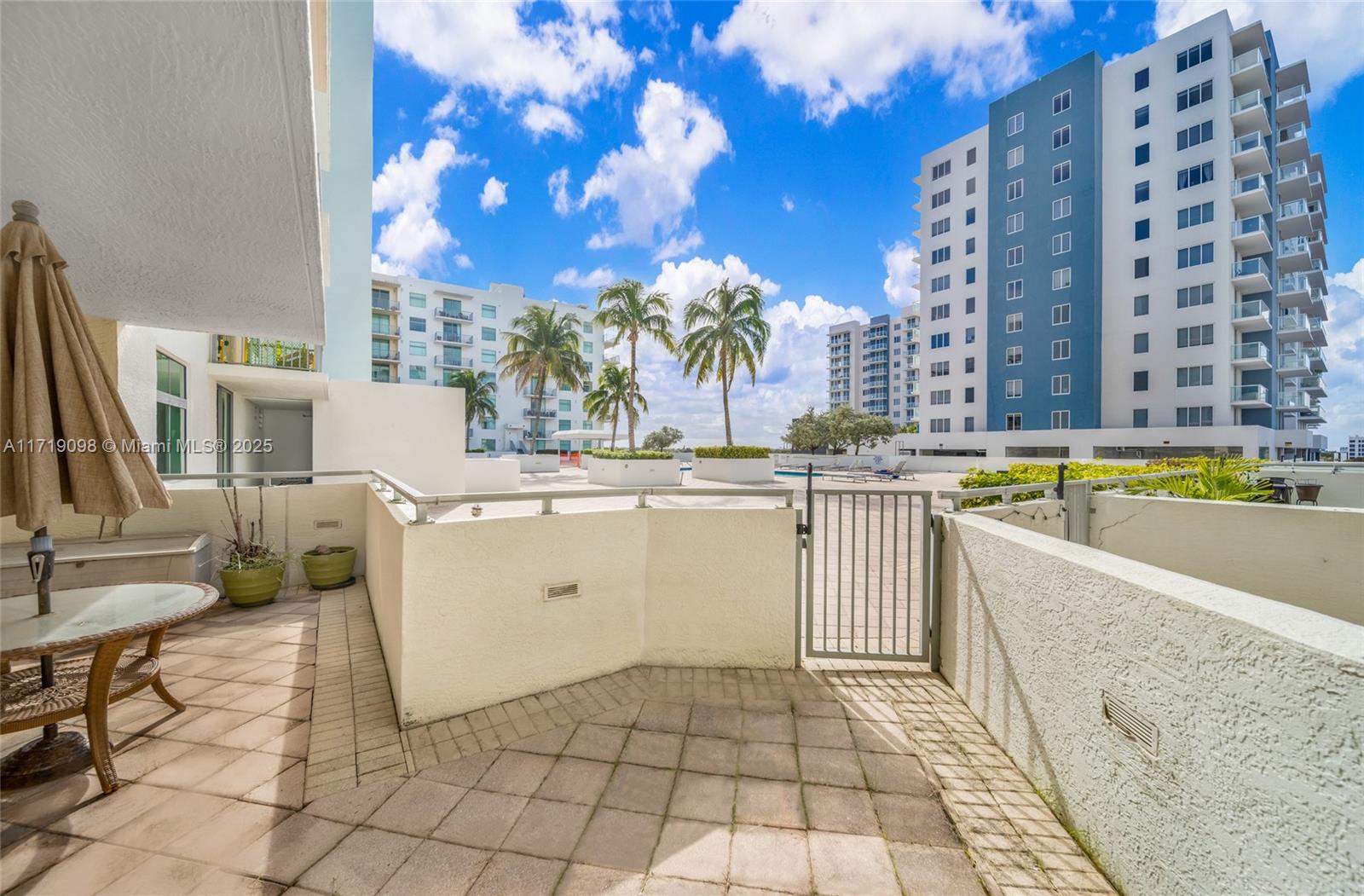 140 S Dixie Hwy #408, Hollywood, Florida image 32