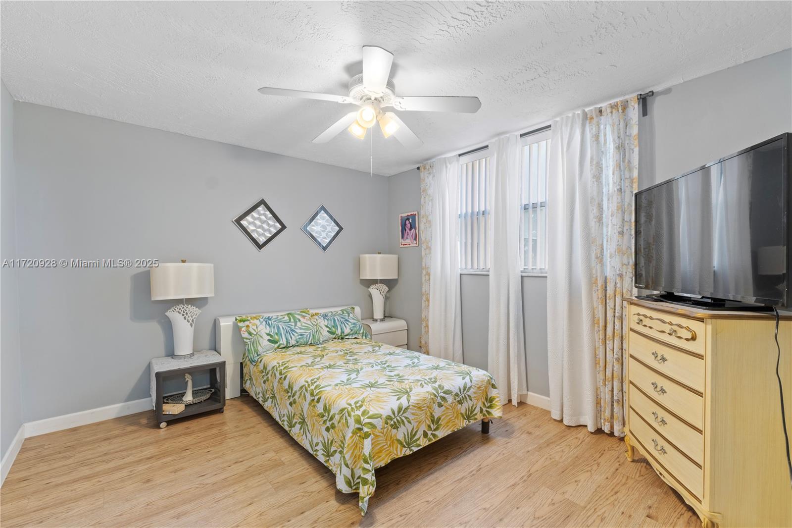 2871 Somerset Dr #102, Lauderdale Lakes, Florida image 11