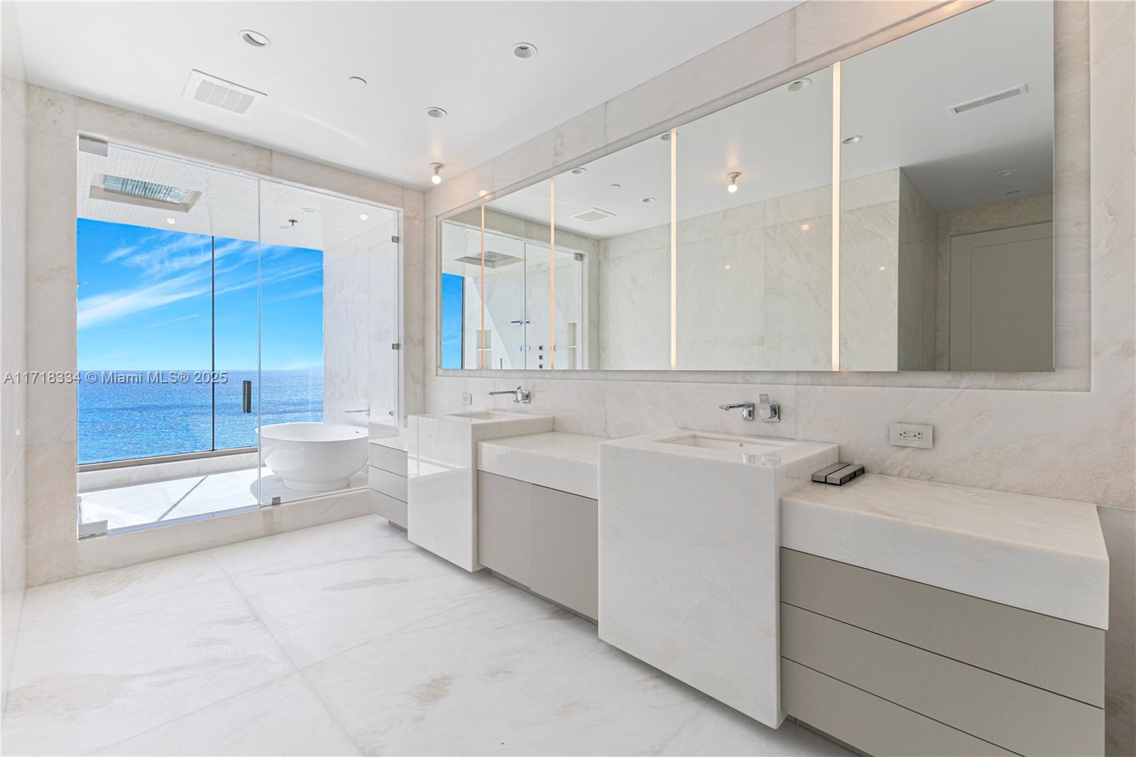 17975 Collins #1802, Sunny Isles Beach, Florida image 14