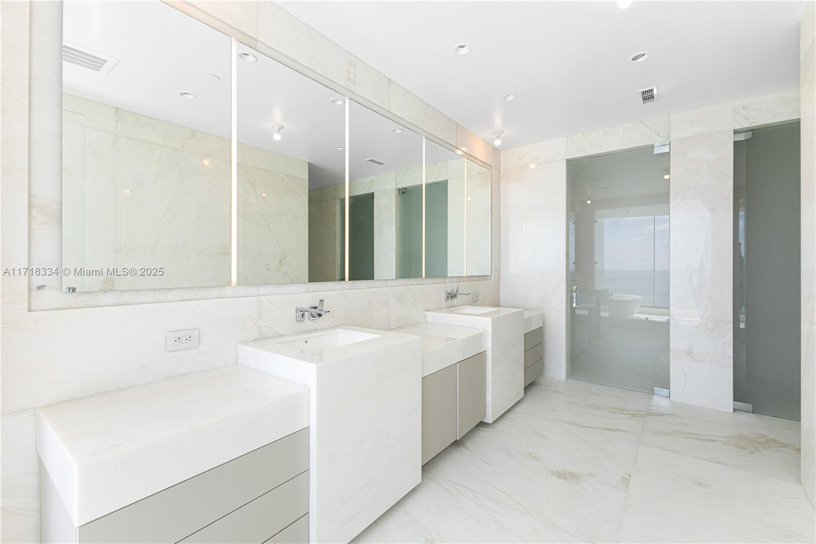 17975 Collins #1802, Sunny Isles Beach, Florida image 16