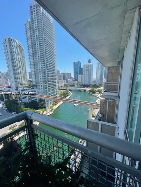 690 SW 1st Ct #1713, Miami FL 33130
