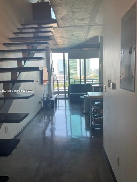 690 SW 1st Ct #1713, Miami FL 33130
