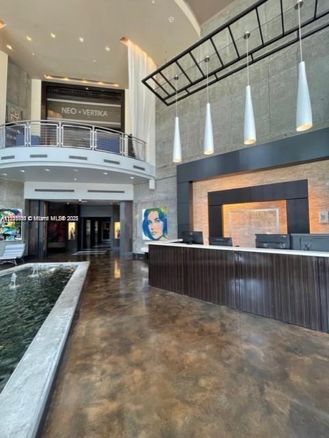 690 SW 1st Ct #1713, Miami FL 33130