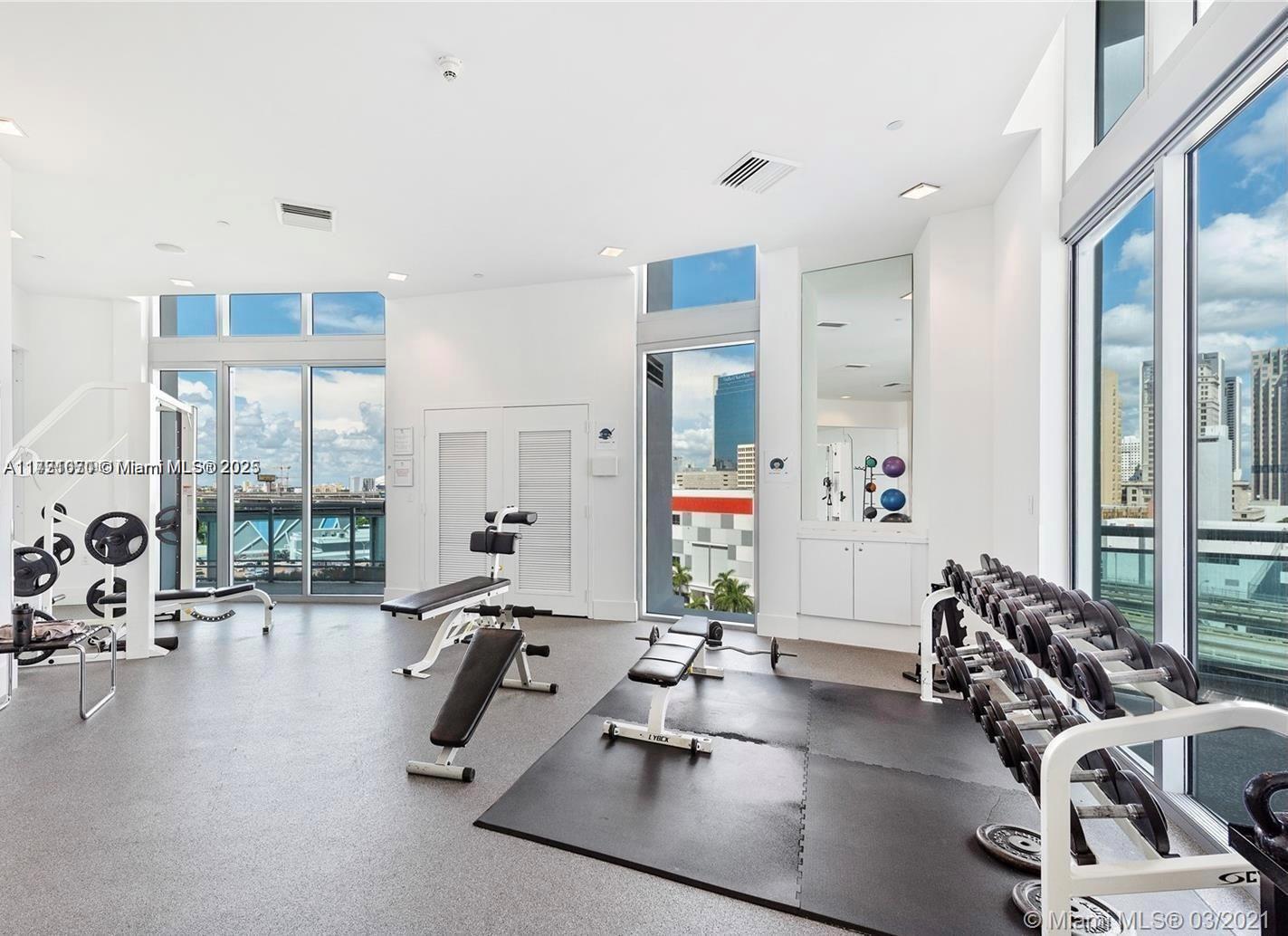 350 S Miami Ave #1605, Miami FL 33130