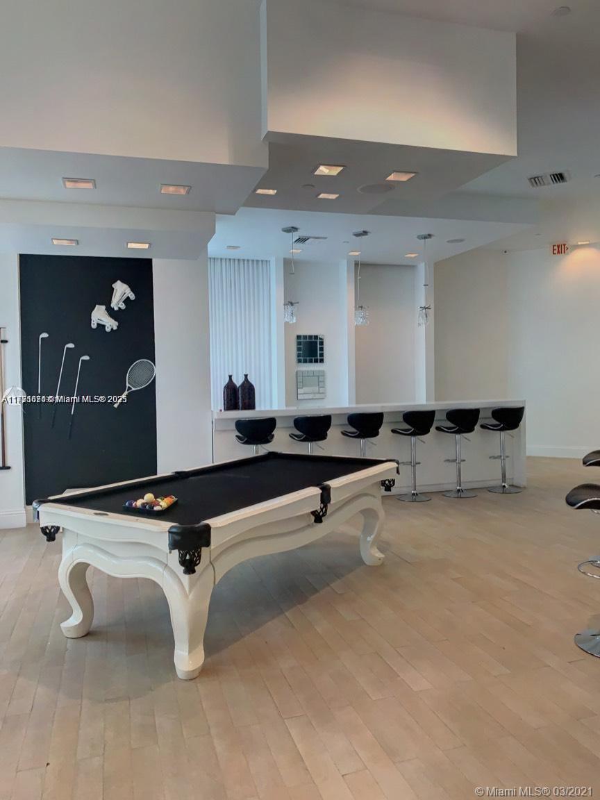 350 S Miami Ave #1605, Miami FL 33130