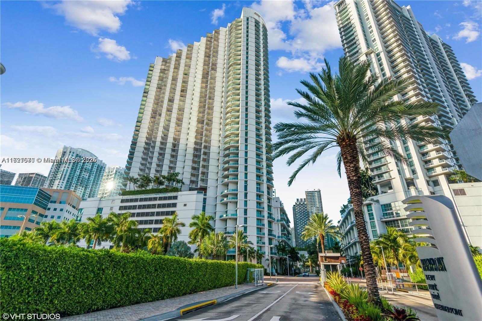 350 S Miami Ave #1605, Miami FL 33130