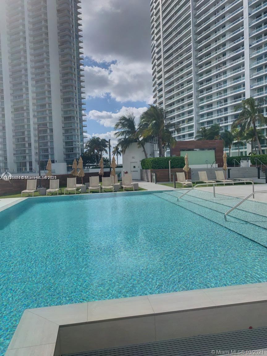 350 S Miami Ave #1605, Miami FL 33130