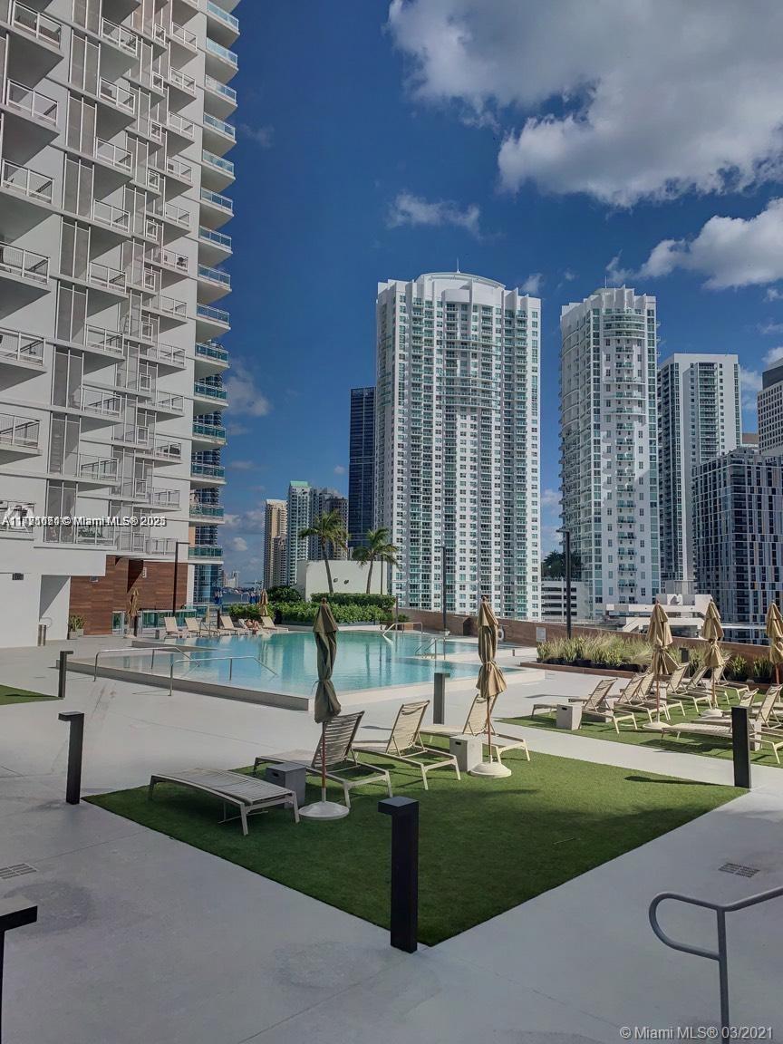 350 S Miami Ave #1605, Miami FL 33130