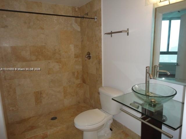 350 S Miami Ave #1605, Miami FL 33130