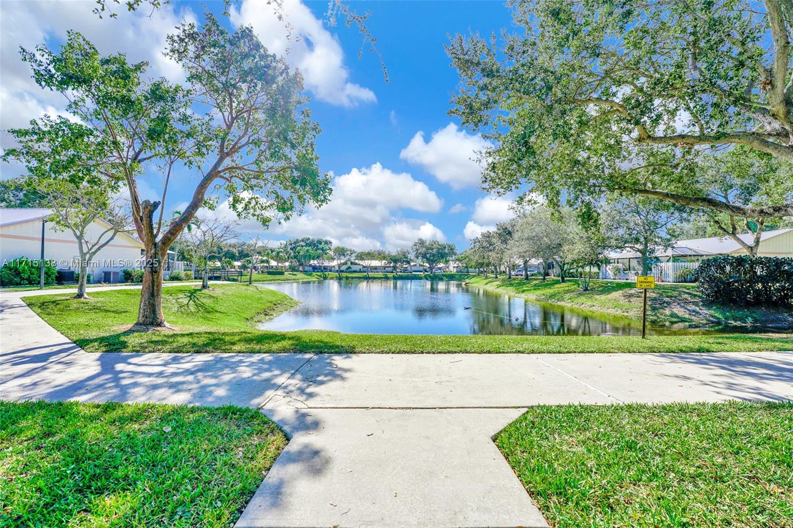 8853 Andy Ct #C, Boynton Beach, Florida image 35