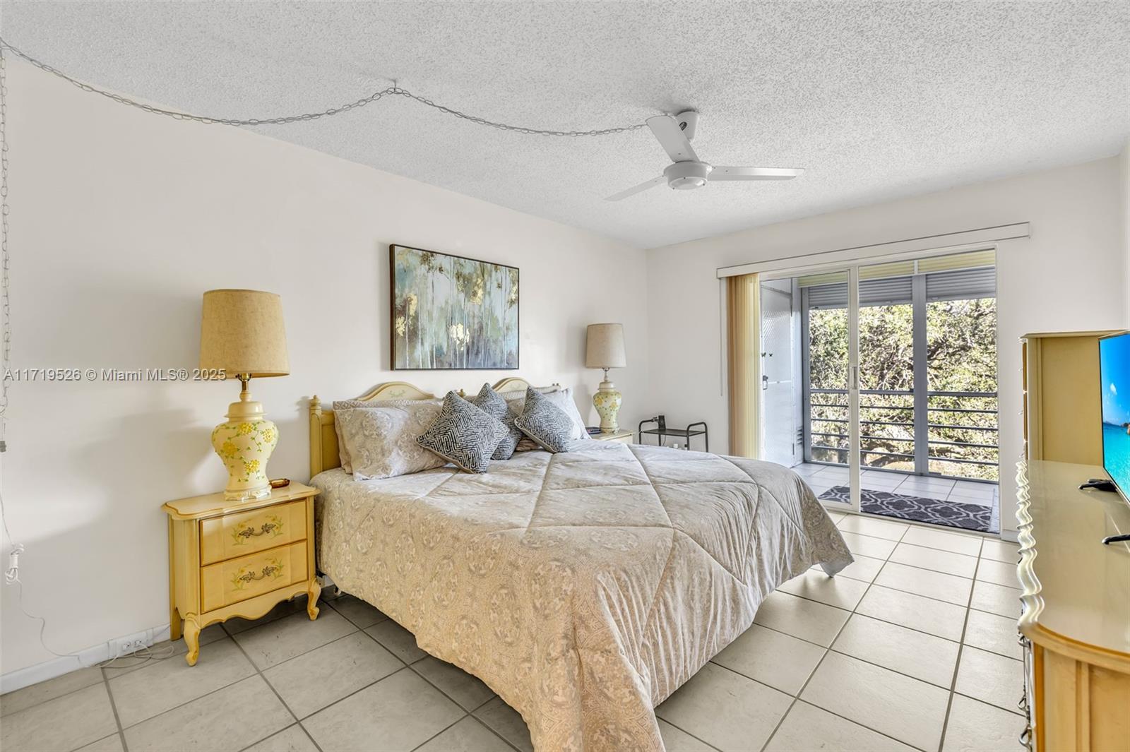 3037 Newport H #3037, Deerfield Beach, Florida image 23