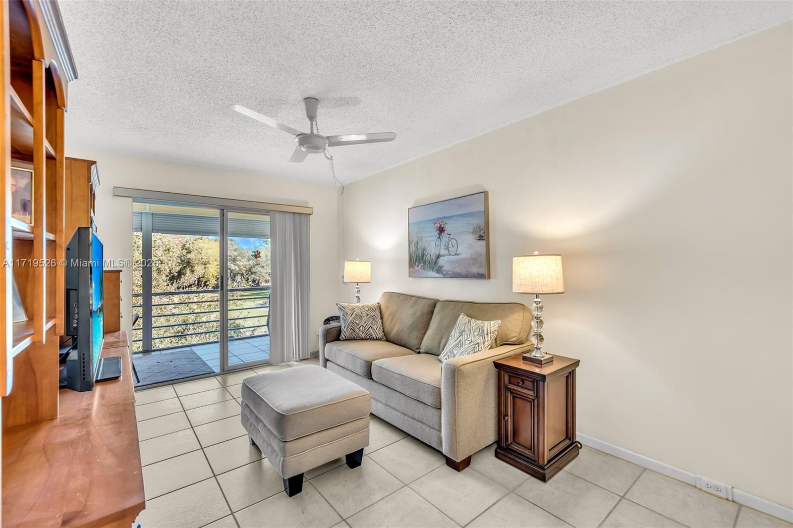 3037 Newport H #3037, Deerfield Beach, Florida image 28