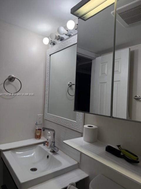 2145 Pierce St #113, Hollywood, Florida image 17