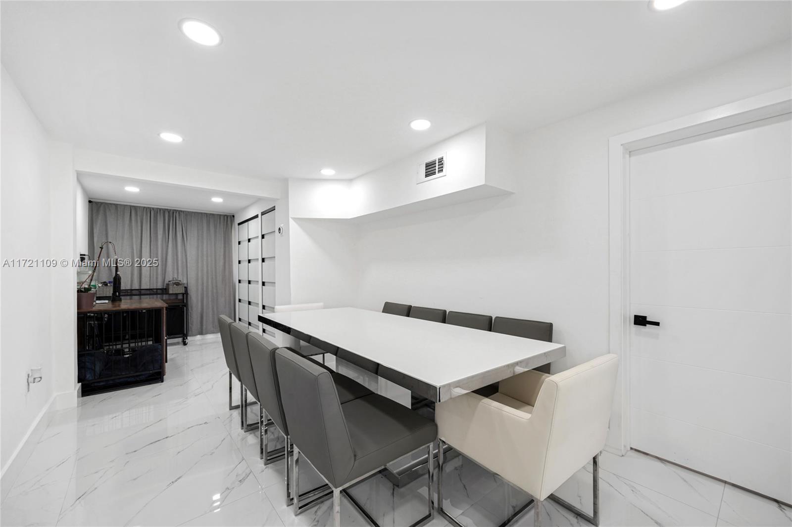 571 Raven Ave, Miami Springs, Florida image 19