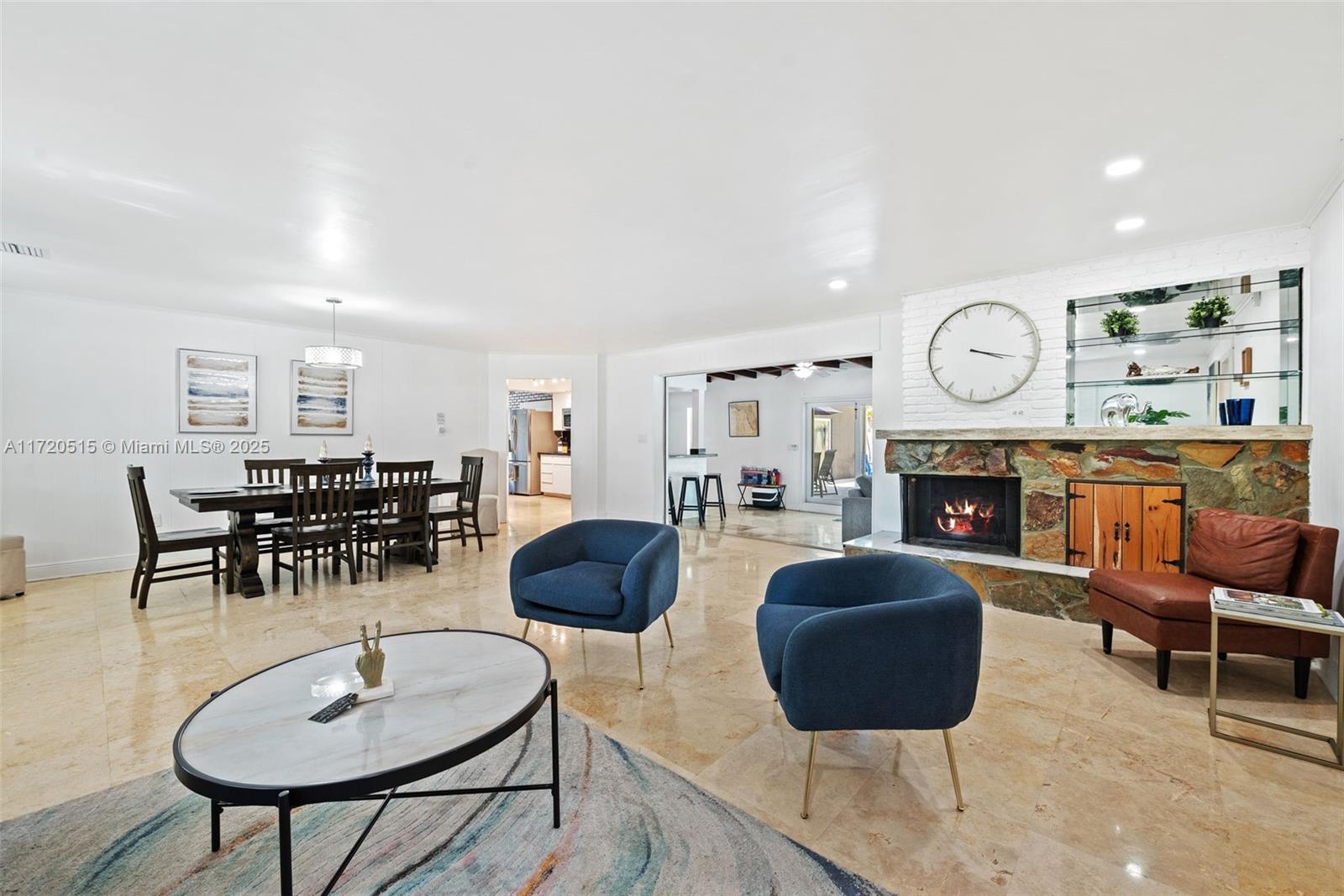 1031 Redbird Ave, Miami Springs, Florida image 3
