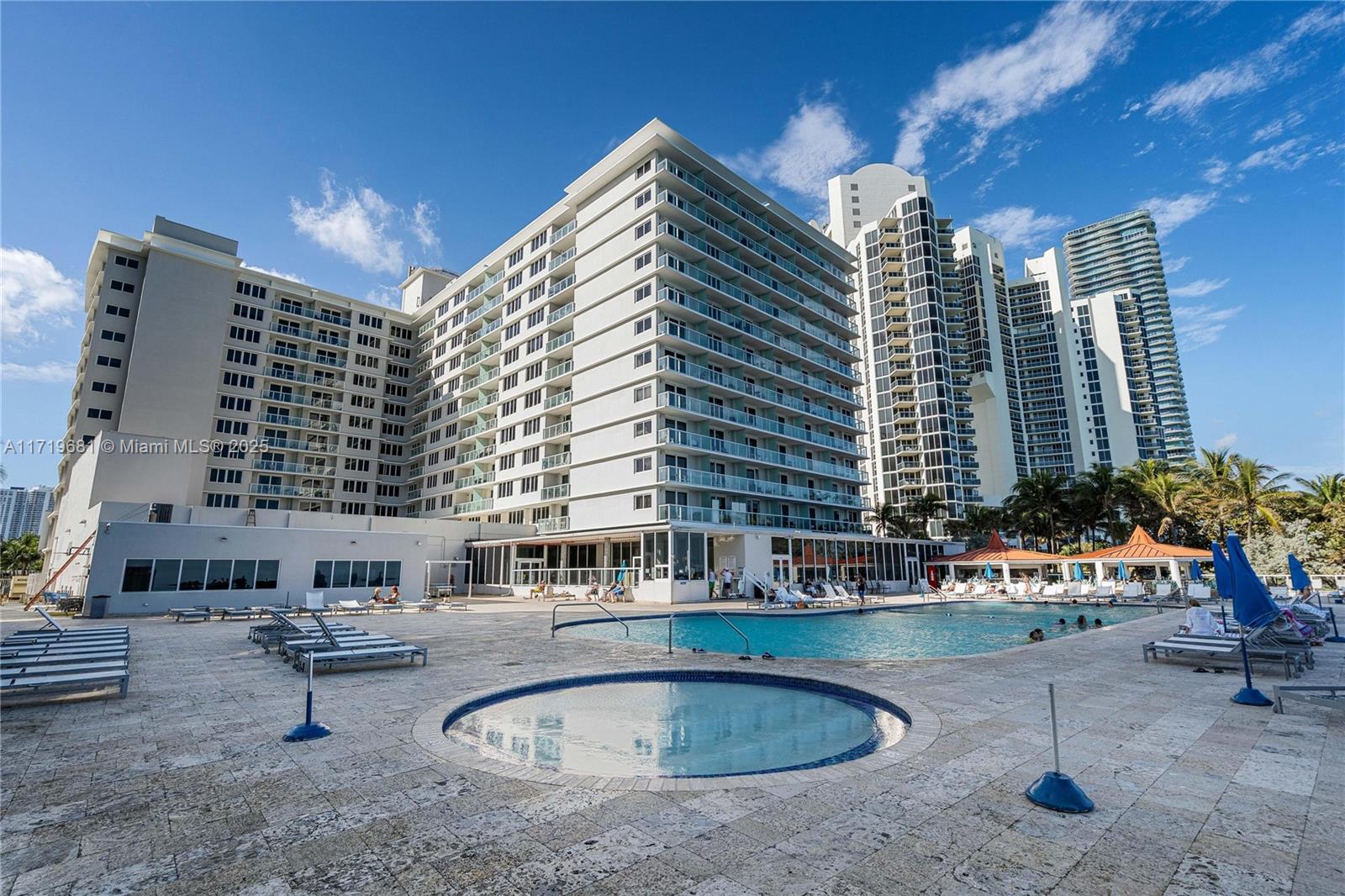 19201 Collins Ave #324, Sunny Isles Beach, Florida image 14