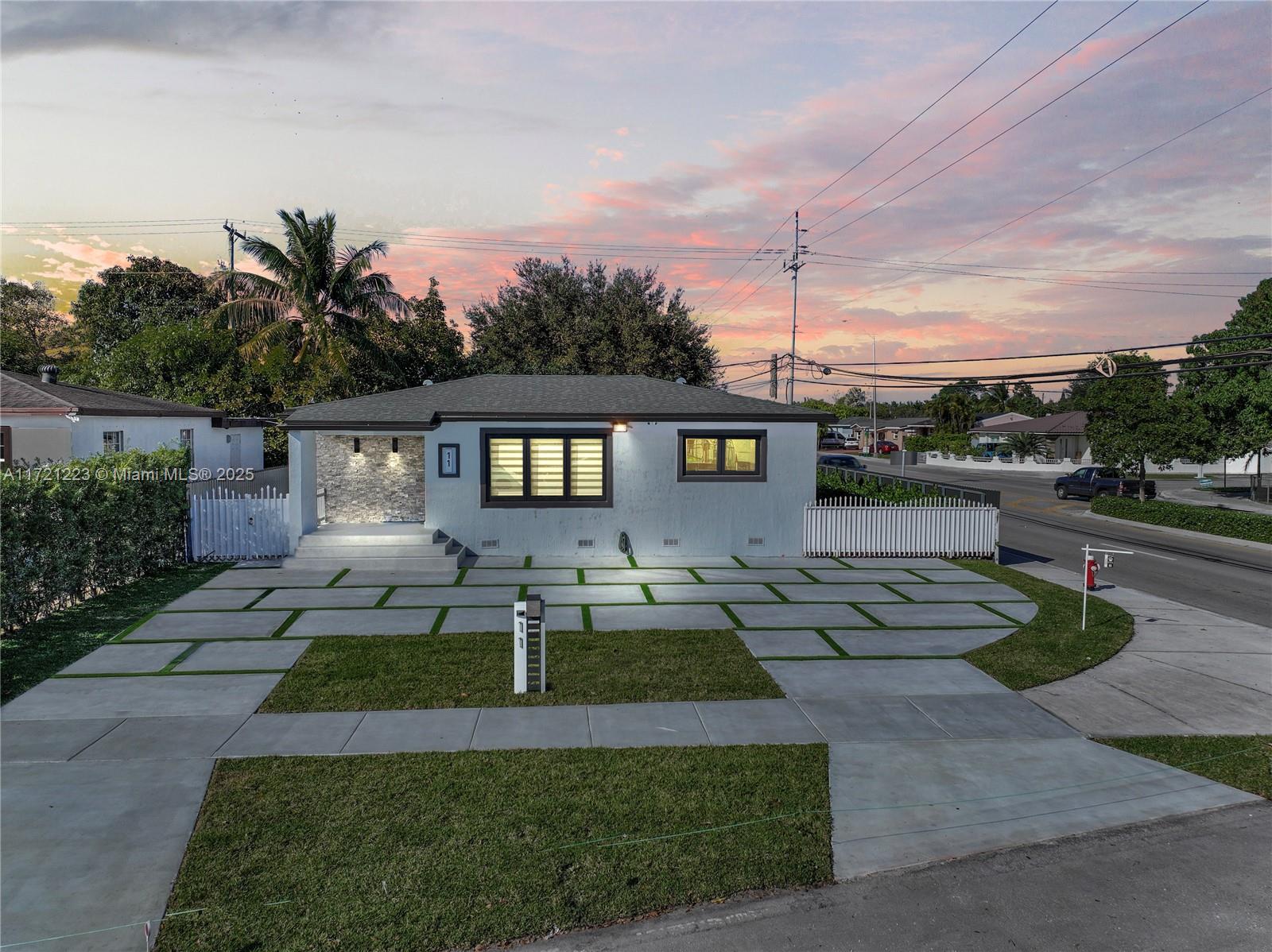 11 W 59th St, Hialeah, Florida image 2