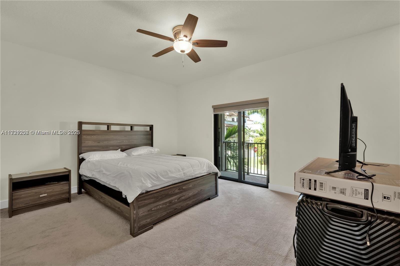 8344 NW 51st Ter #8344, Doral, Florida image 11