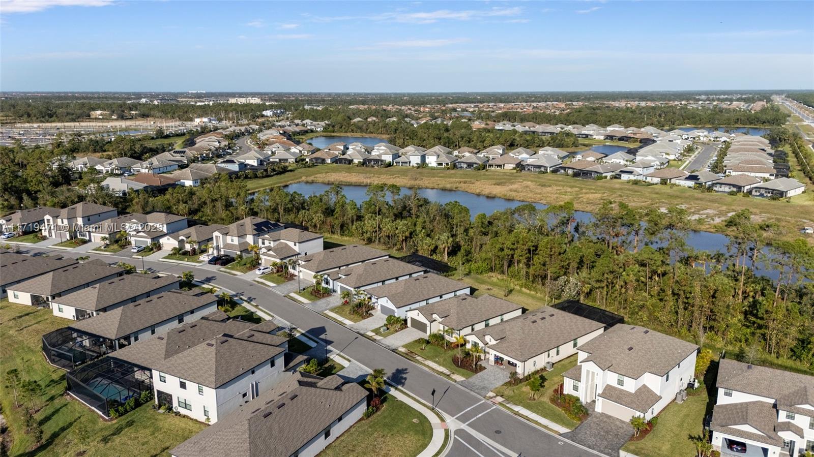 19788 Fishhawk Trail, Venice, Florida image 34