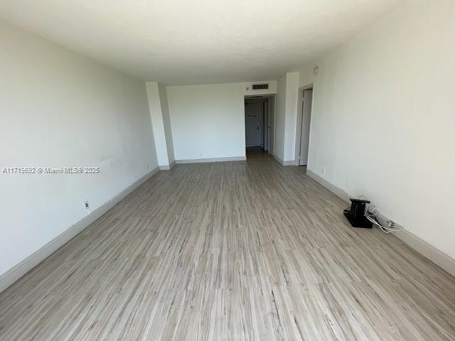 20379 W Country Club Dr #535, Aventura, Florida image 27