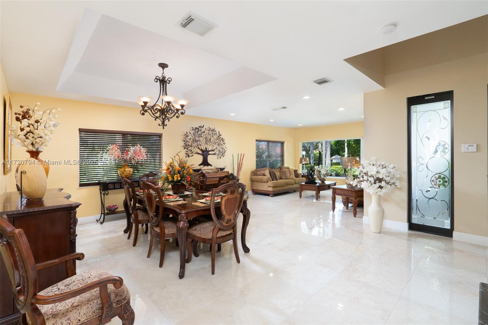 8198 NW 162nd St, Miami Lakes, Florida image 14