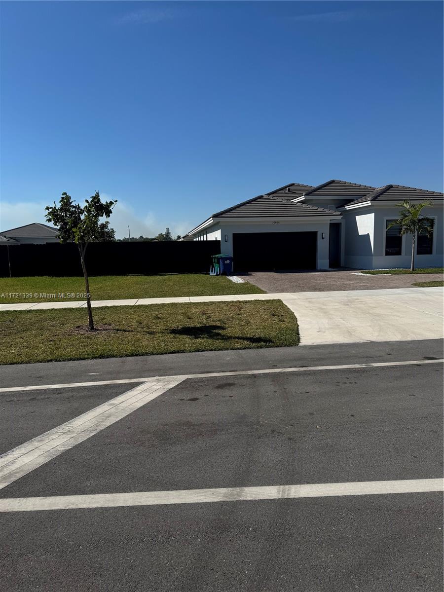 30806 SW 192nd Ave, Homestead, Florida image 2