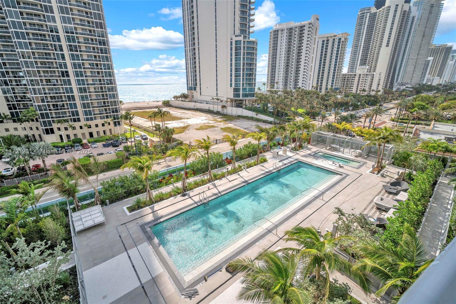 17550 Collins Avenue #704, Sunny Isles Beach, Florida image 23