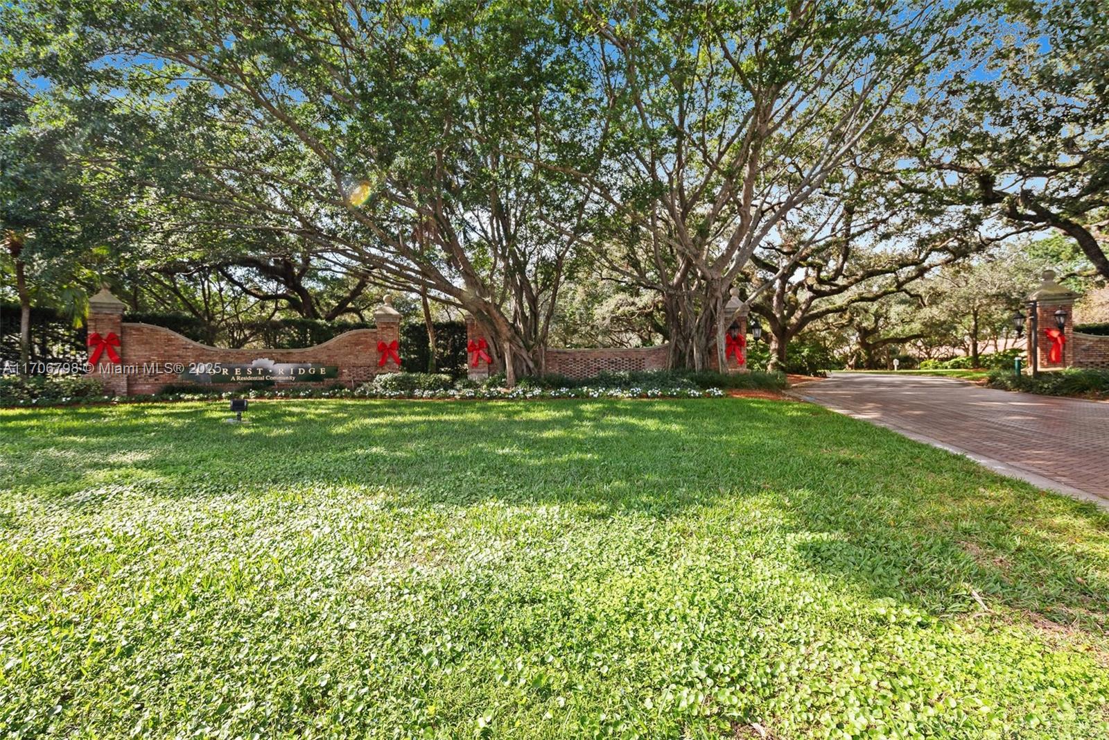 3320 Maple Ln, Davie, Florida image 30