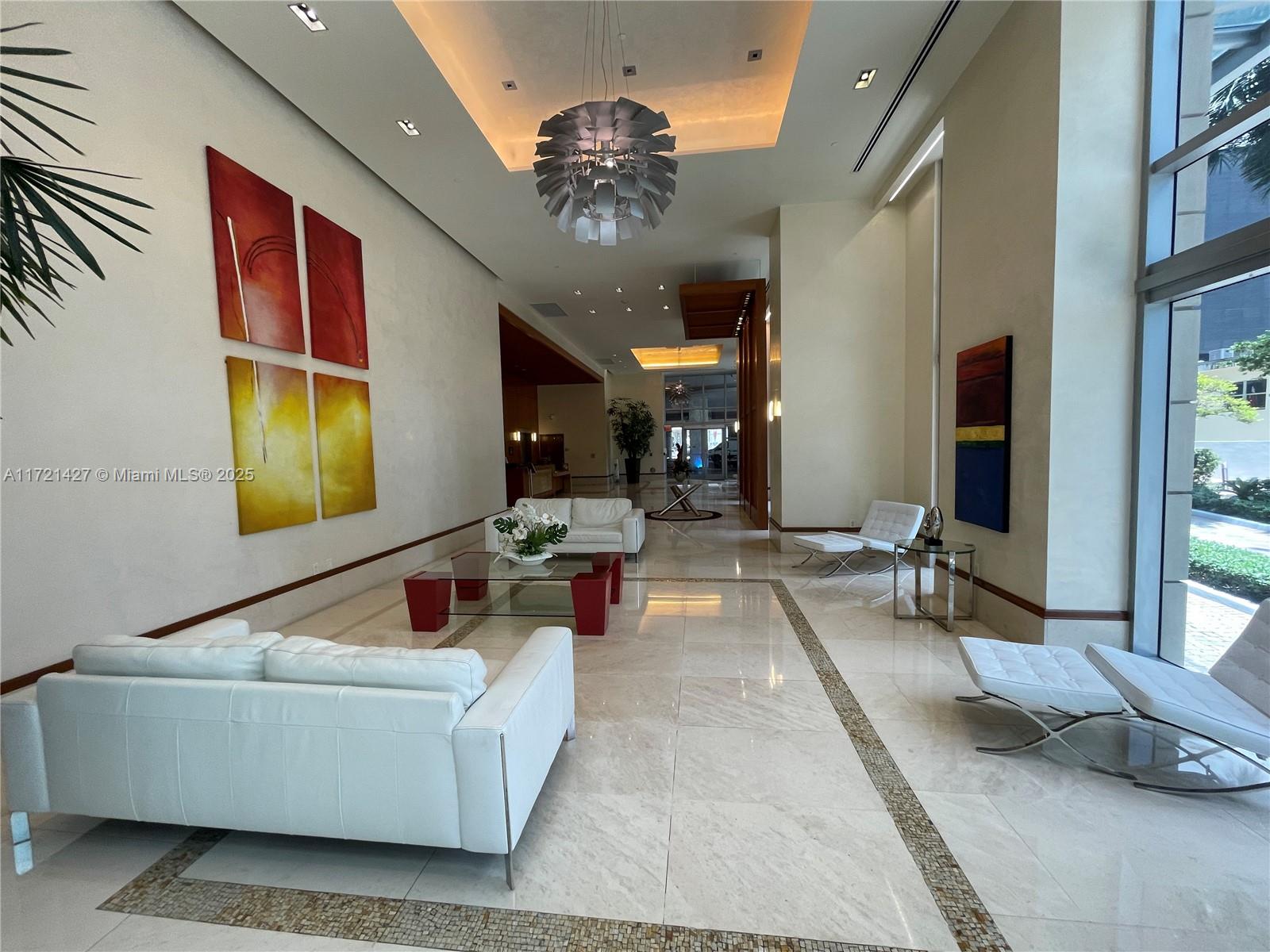 1060 Brickell Ave #207, Miami FL 33131