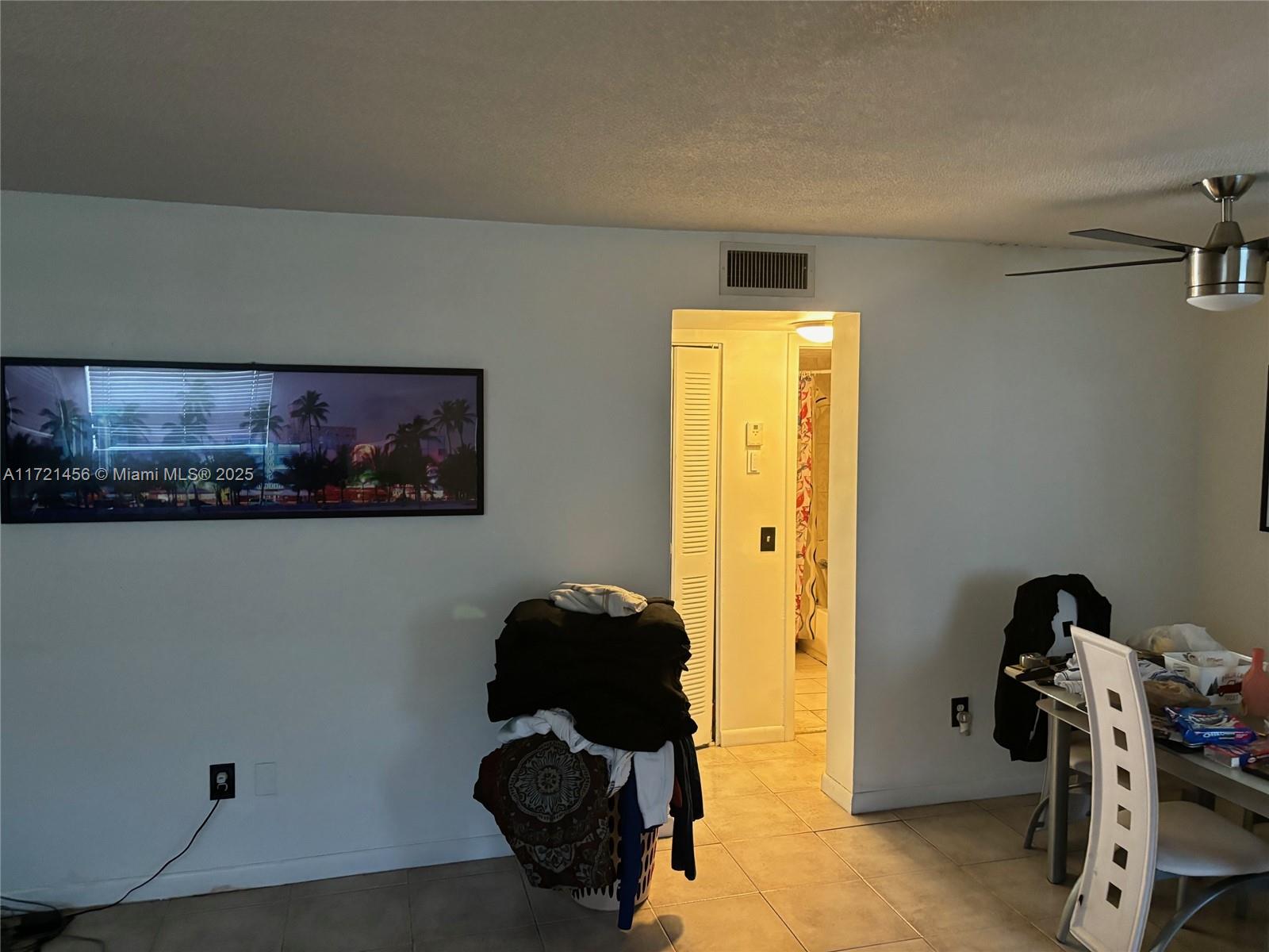 1801 S Treasure Dr #411, North Bay Village, Florida image 6