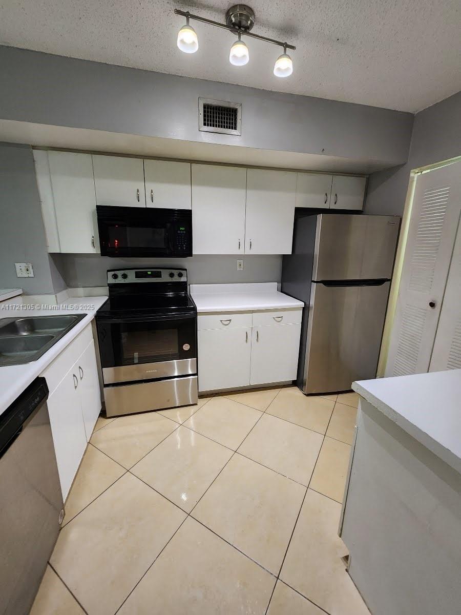 2600 S University Dr #129, Davie, Florida image 3