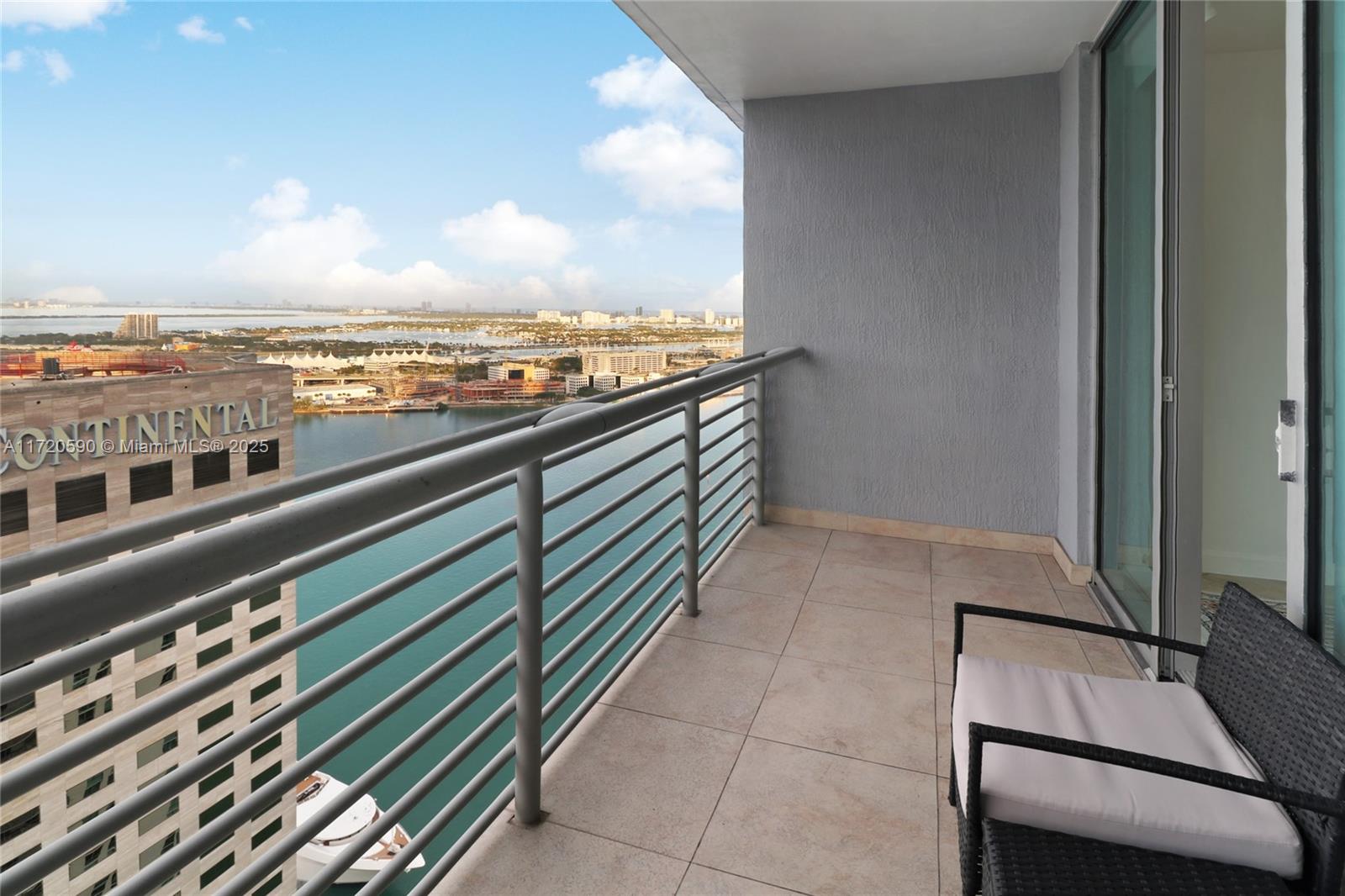 335 S Biscayne Blvd #4100, Miami FL 33131