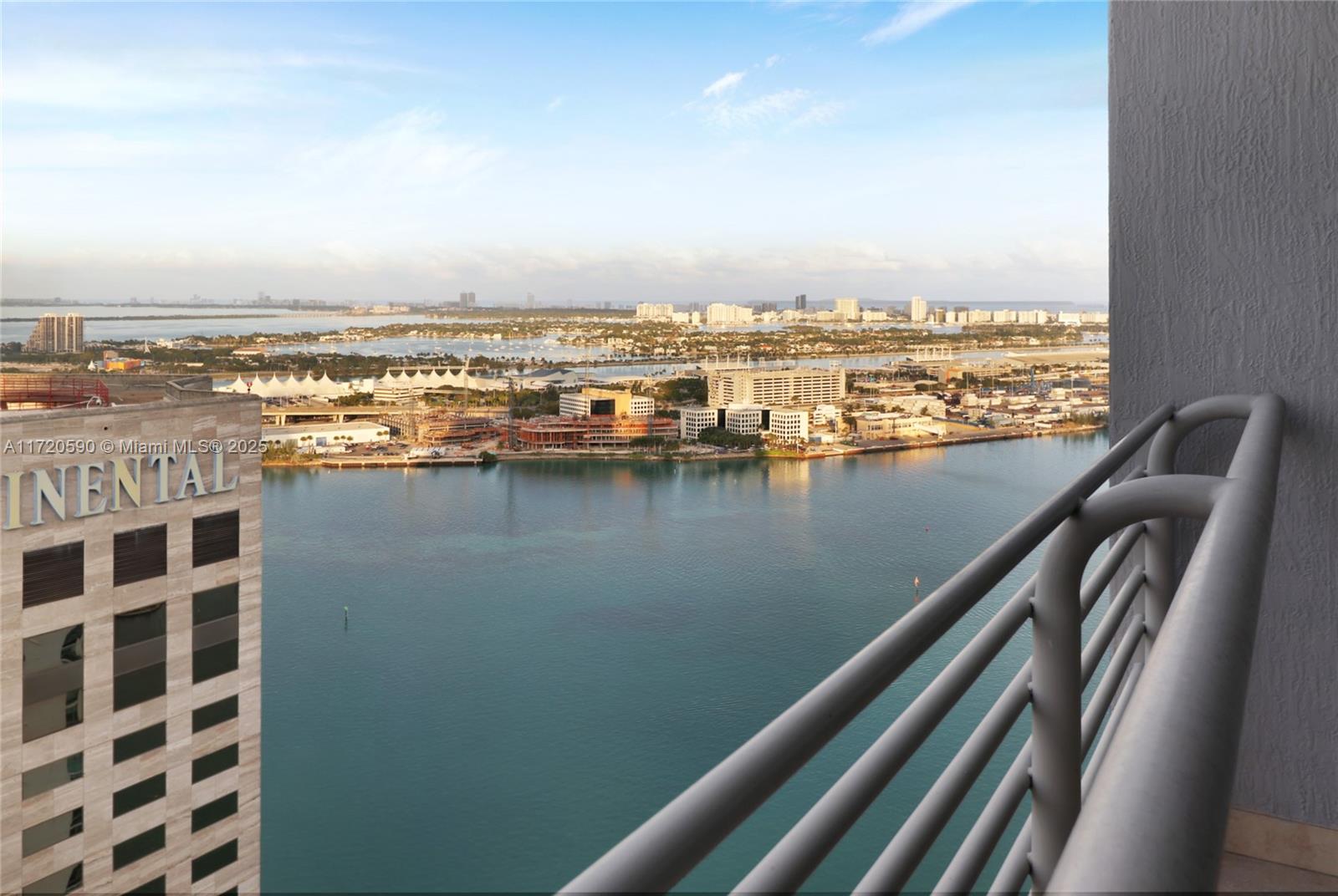 335 S Biscayne Blvd #4100, Miami FL 33131