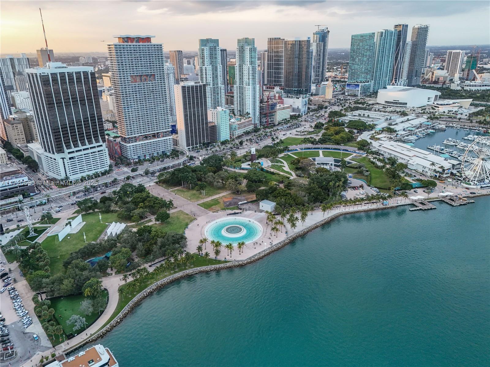 335 S Biscayne Blvd #4100, Miami FL 33131