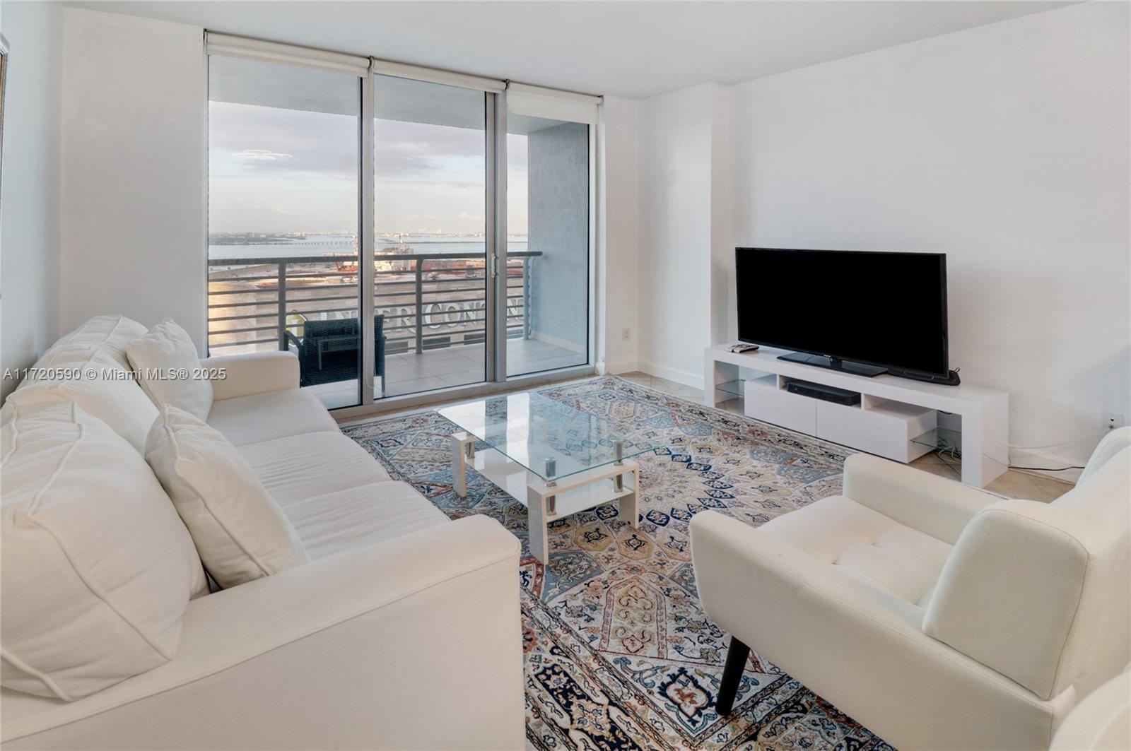 335 S Biscayne Blvd #4100, Miami FL 33131