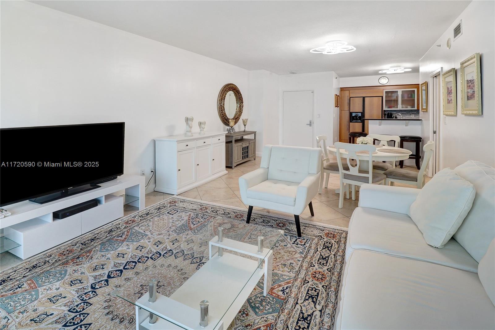 335 S Biscayne Blvd #4100, Miami FL 33131