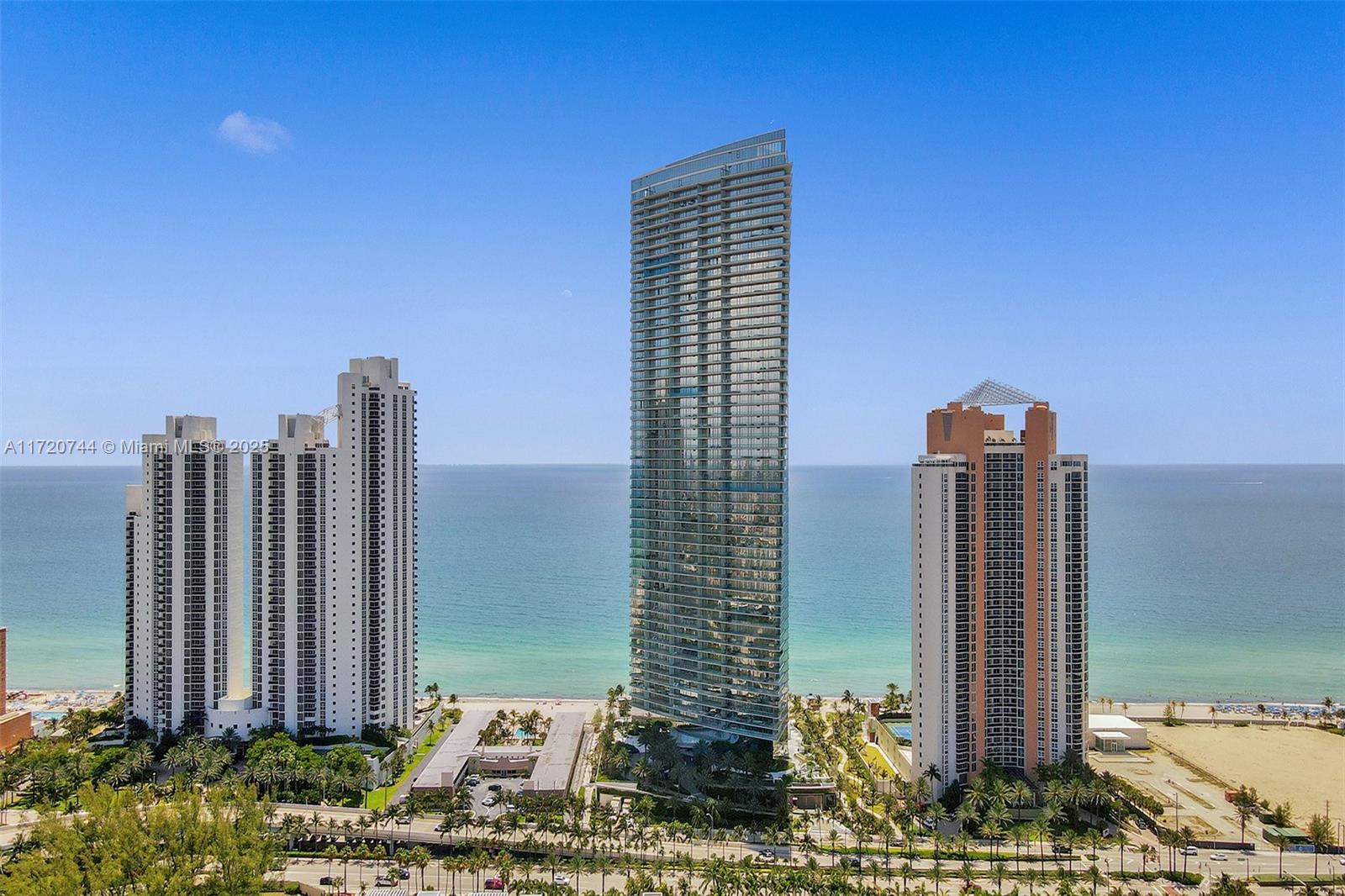 18975 Collins Ave #604, Sunny Isles Beach, Florida image 19