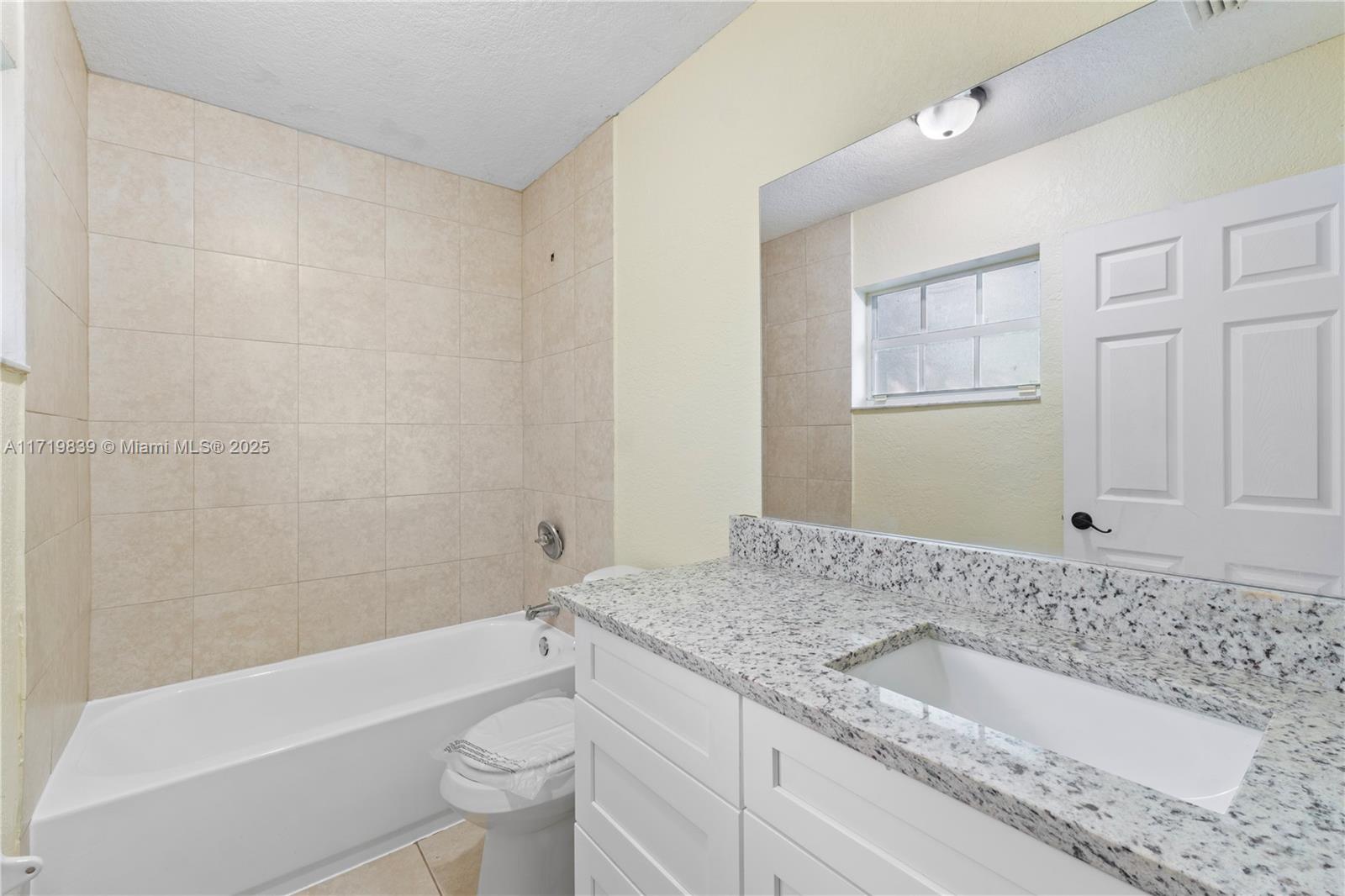 1574 NW 7th Ln, Pompano Beach, Florida image 32