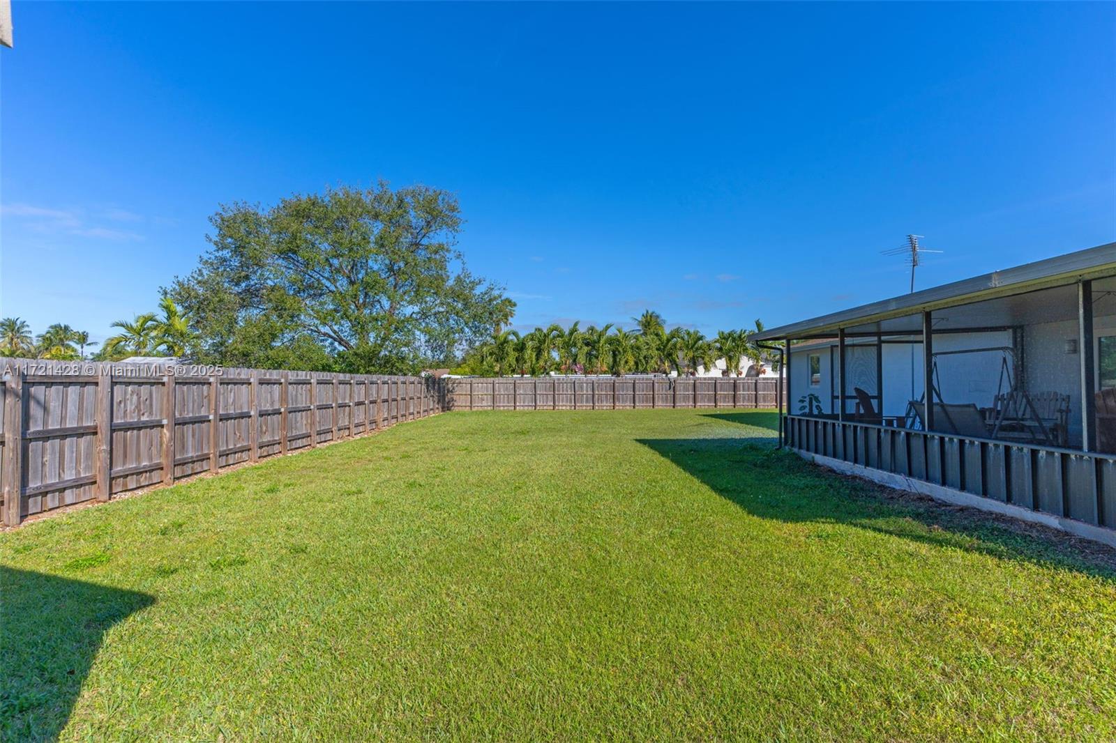 28124 SW 158th Pl, Homestead, Florida image 35